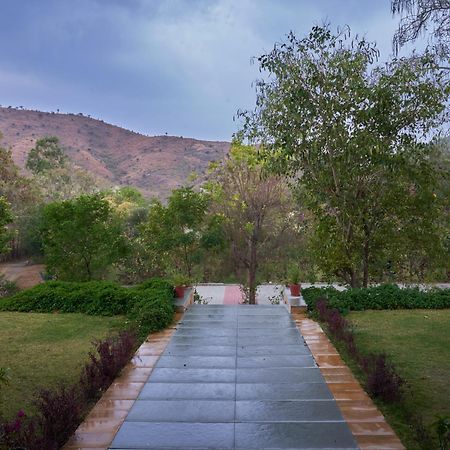 The Hunting Lodge Resort Udaipur - Villas & Pool Dabok 외부 사진