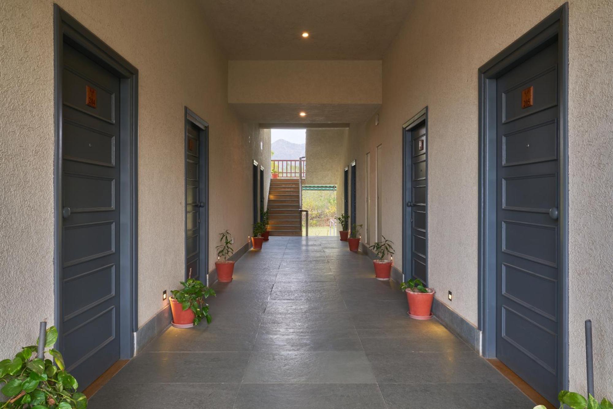 The Hunting Lodge Resort Udaipur - Villas & Pool Dabok 외부 사진