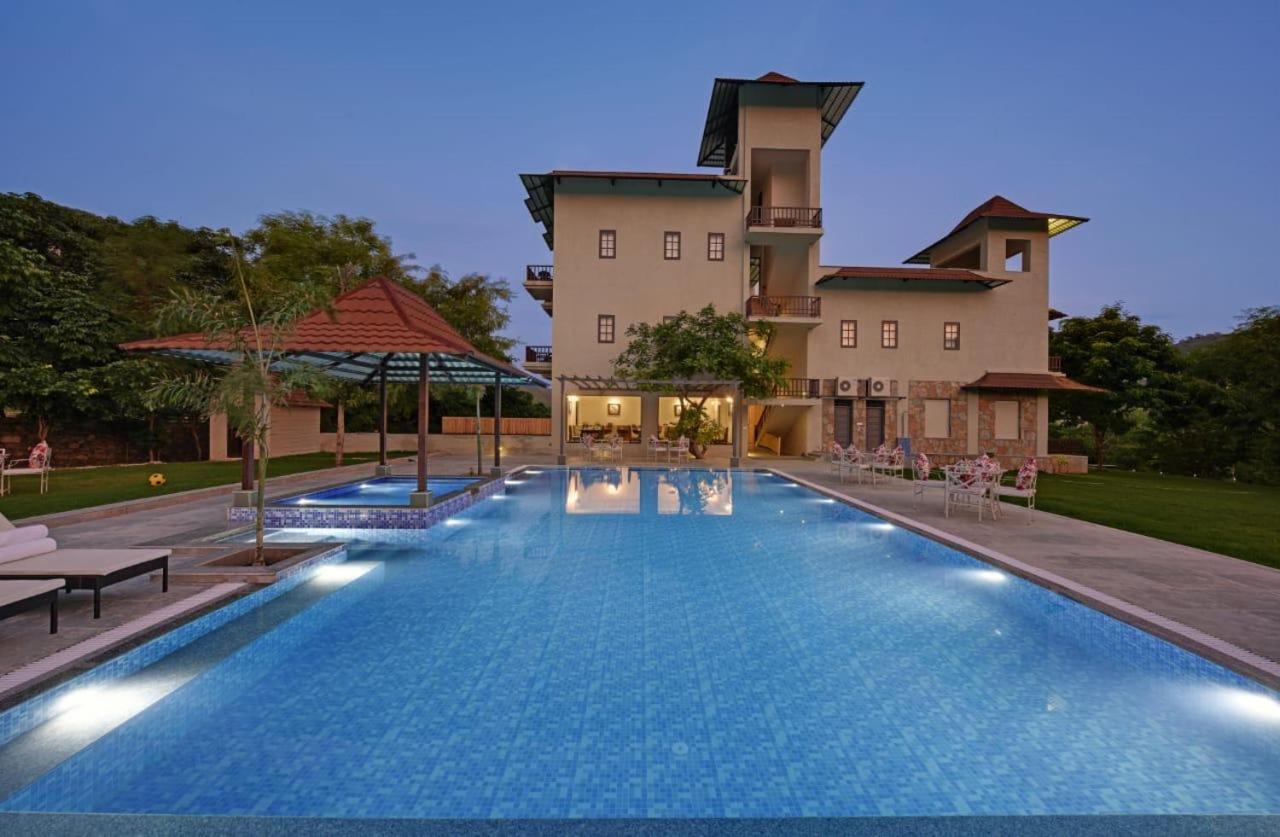 The Hunting Lodge Resort Udaipur - Villas & Pool Dabok 외부 사진