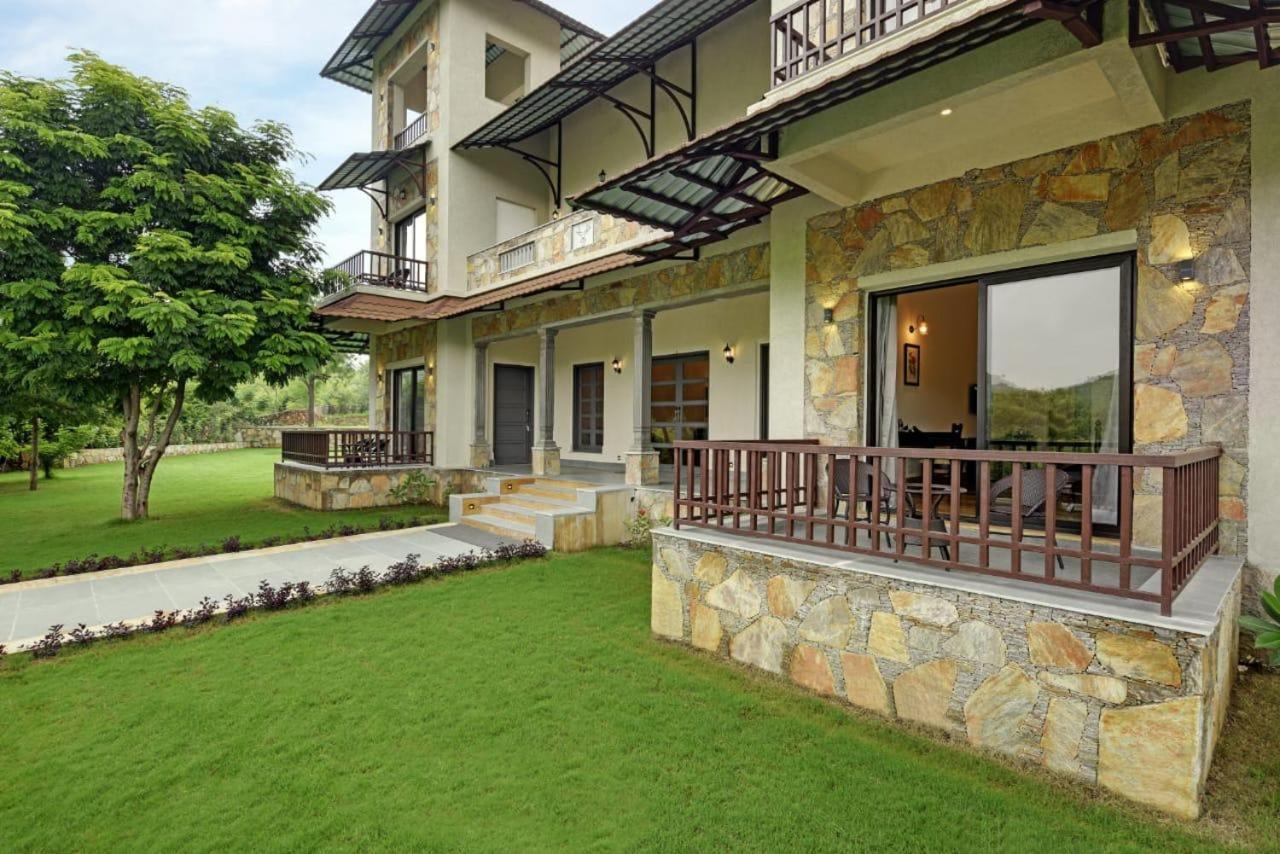 The Hunting Lodge Resort Udaipur - Villas & Pool Dabok 외부 사진