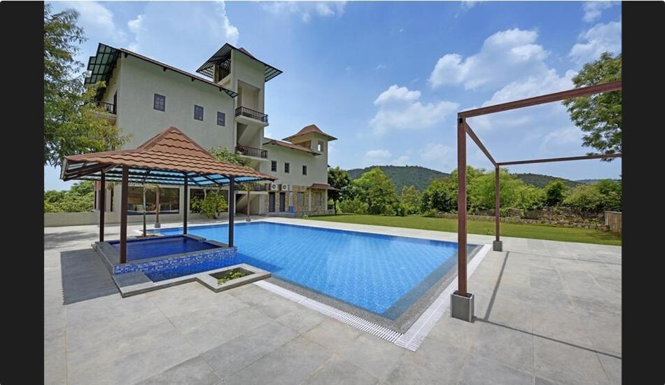 The Hunting Lodge Resort Udaipur - Villas & Pool Dabok 외부 사진